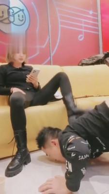 【西西小主】二狗包厢被暴打 bf5478