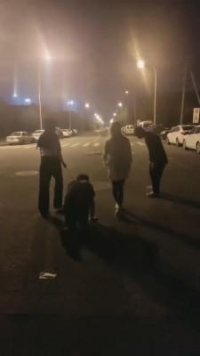 【琳琳】双S-马路遛狗开发素人 bf842