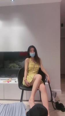 【子颜】运动鞋白棉袜全体重踩狗 bf12231