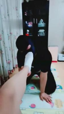 【天津冰冰女主】全程狂抽耳光1000个全体重踩 bf1063