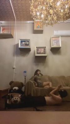 【子颜女王】逛街后圈养狗伺候 bf1059