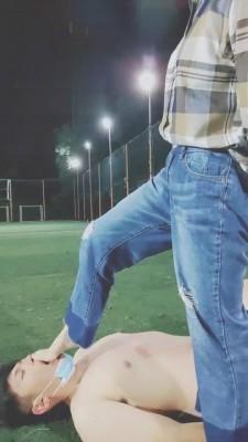 【菠萝菠萝蜜】户外帆布鞋全体重踩踏 bf1035