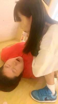 【西怡怡子】双主首调肥母狗残虐踹裆 bf1141