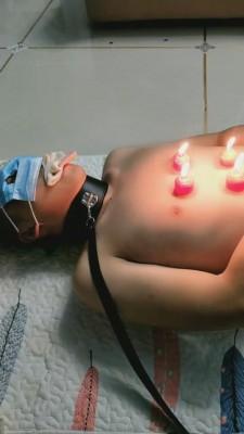 【情侣月儿】圣水泡棉袜/人体烛台吃口水 bf1239