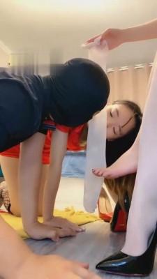 【茹雪】继母胯下的“特殊”婚礼 bf1240