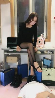 【丝祺】开发同事成脚下狗 bf1283