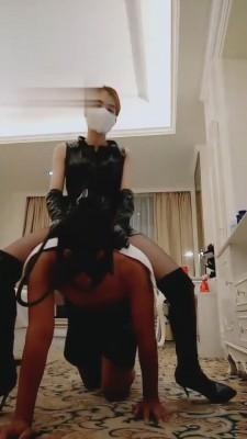 【多多】御姐长靴黑丝诱惑 bf1458