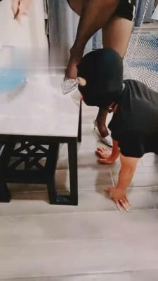 【丹丹】深夜暴虐贱狗 bf1477