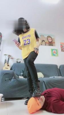 【美离子】素人-劲爆舔脚plus-白袜羞辱 bf1507