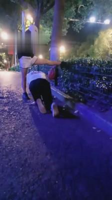 【刘二狗】素人小姐姐路口调狗 bf1645