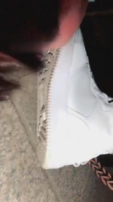 【悦主】夜跑后原味脚羞辱狗废物 bf1791