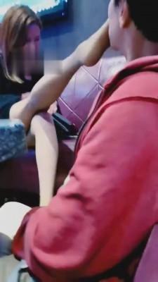 【成都叶子】KTV诱导老板做狗虐待 bf1765