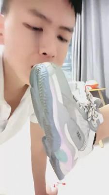 【平凡】狠调贱奴虐狗舌头 bf1703