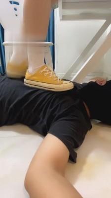 【云云酱】帆布鞋白袜踢踩打 bf1796