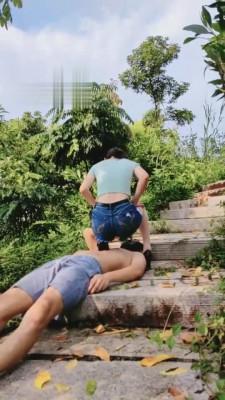 【暴力美学】户外高跟全体重踩踏 bf1880