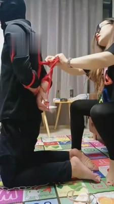 【澜馨儿】圈养贱货狗东西 bf1964