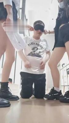 【00小主十言】素人闺蜜酷爱揪耳朵 bf1956