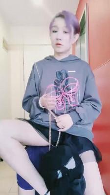 【丝洛】精神小妹踢裆踩踏 bf2031