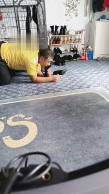 【灵汐】舔鞋狗最爱妈妈的鞋 bf2026