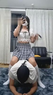 【涵涵】洛丽塔白袜羞辱狗狗 bf2019