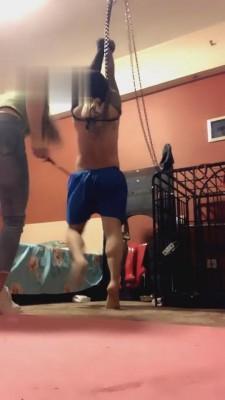 【成都叶子】重度-打吐打哭踹头 bf2102