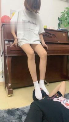 【丞丞】运动后原味白袜羞辱【上】 bf2177