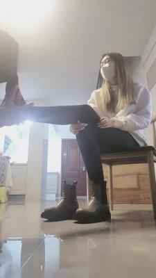 【草莓SS】夜跑后原味脚调狗 bf2149