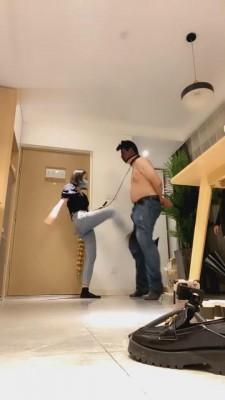 【千条姐】双S-轮流重度踢裆专场 bf2217