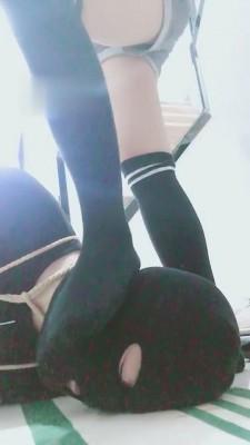 【小劳拉】捆绑起来做人体家具 bf2334