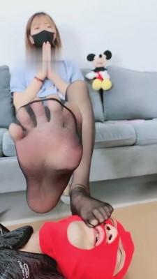 【美离子】高跟黑丝脚下犯贱 bf2447