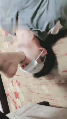 【妮蔻】脏小白鞋臭棉袜羞辱下贱狗 bf2511