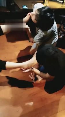 【开发素人】小酒馆女同事首调 bf2533