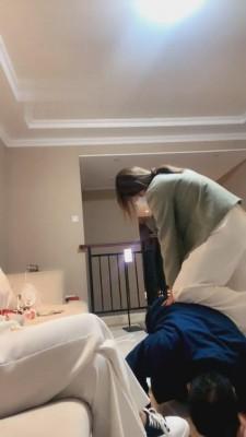 【禾悦】姐妹花双S暴调老狗 bf2524