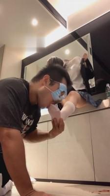 【小公主】板鞋白丝全体重踩踏 bf2605