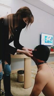 【晨颜】长靴军统踩踏耳光虐【完整版】 bf2601