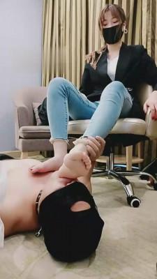 【晨颜】长靴军统踩踏耳光虐【完整版】 bf2601