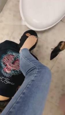 【安主】卫生间极度羞辱厕奴 bf2670