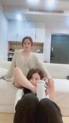 【一诺大小姐】网红模特诱导超美闺蜜做M bf2795