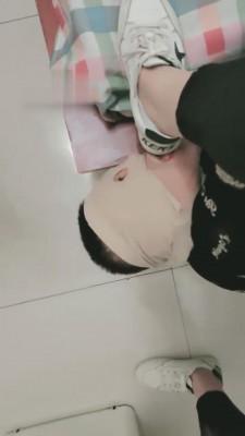 【小雨奶奶】新手足疗师玩狗 bf2808