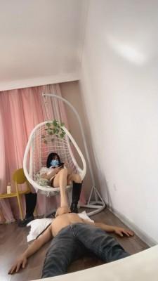 【小乔】花式骑马-舔脚深喉-钻胯 bf2696