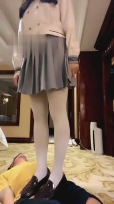 【强抚】JK白丝小姐姐羞辱哥哥 bf2699