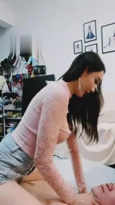 【微希】贱狗挑战2000个重度耳光 bf2769