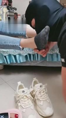 【丹祖宗】带素人小姐姐玩狗 bf3204