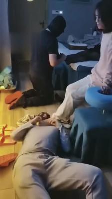 【糖糖】技师喂客人喝圣水 bf3309