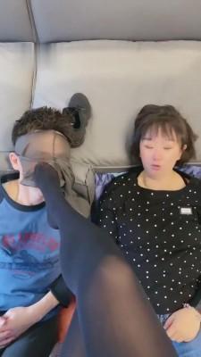 【歌迪丝】小三母狗带狗儿子一起做狗【上】 bf3281