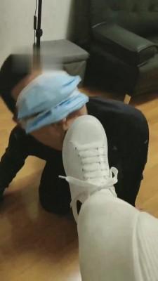 【文文文】白袜窒息-腿绞-深喉 bf3386