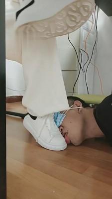 【文文文】白袜窒息-腿绞-深喉 bf3386