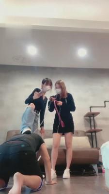 【暴力美学】教素人闺蜜原味虐狗 bf3431