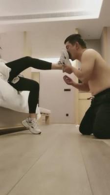 【杳杳小主】运动鞋原味棉袜羞辱 bf2857