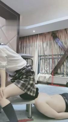 【银河】可爱御姐过膝袜皮鞋羞辱狗 bf2986